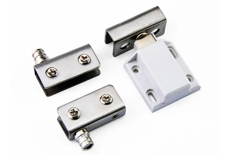 合頁自動化組裝設(shè)備的特點、用途和優(yōu)勢