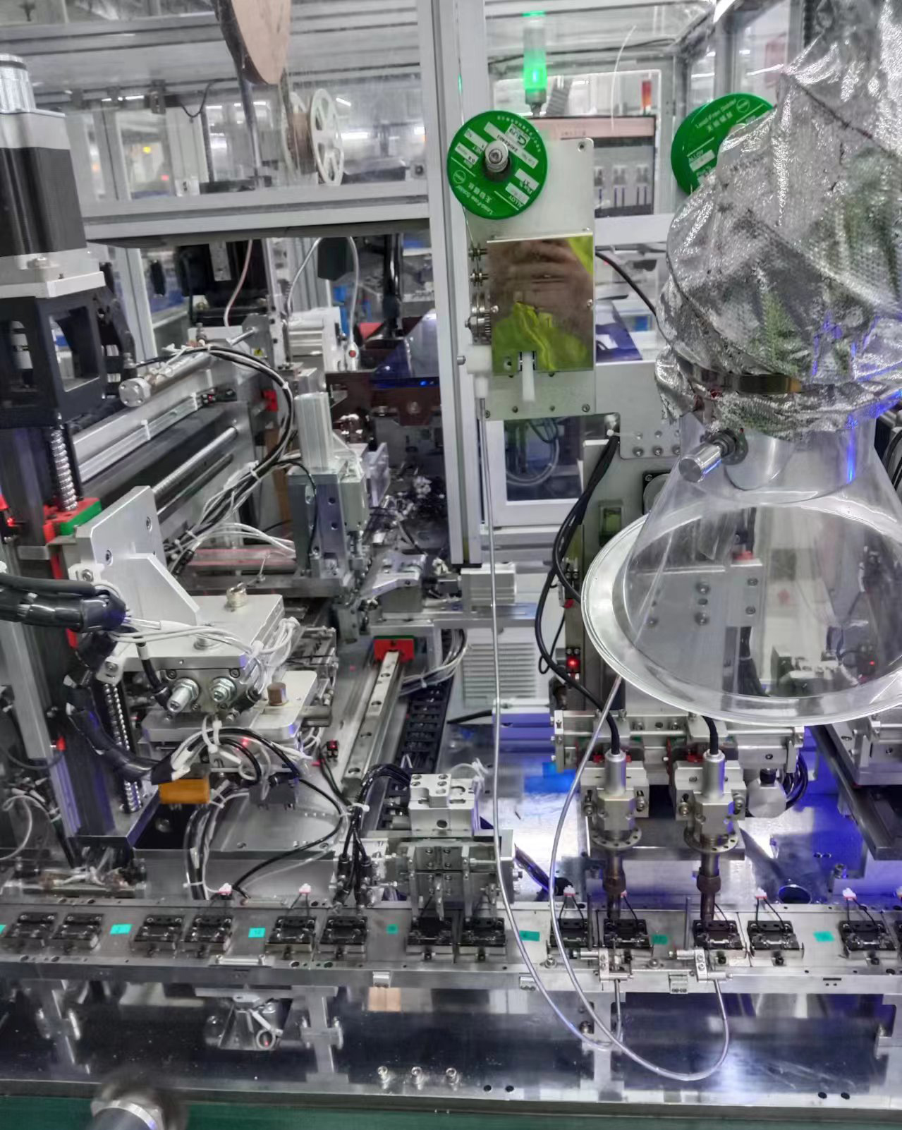 聯(lián)翊公司2025年國(guó)慶節(jié)、中秋節(jié)--雙節(jié)放假通知